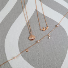 Load image into Gallery viewer, Seashell Necklace
