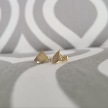 Load image into Gallery viewer, Jasmine Earrings