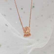 Load image into Gallery viewer, Snow Globe Castle Necklace