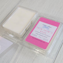 Load image into Gallery viewer, True Love's Kiss Wax Melt: Orange, Lime & Grapefruit