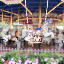 Load image into Gallery viewer, Snap the Magic Necklace